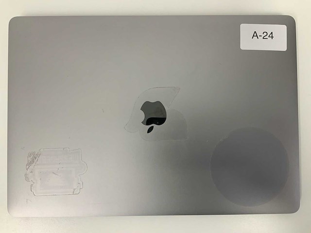 Apple a1990 15-inch macbook pro mv902n/a laptop - afbeelding 2 van  3