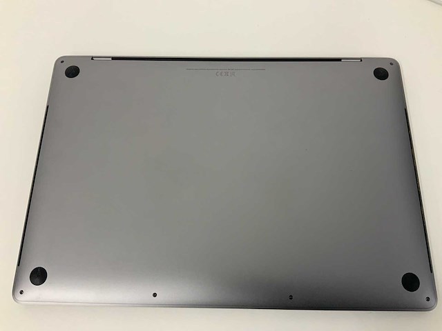 Apple a2141 16-inch macbook pro mvvj2n/a laptop fmi - afbeelding 3 van  3