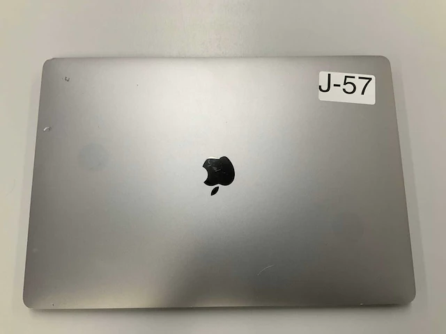 Apple a2141 16-inch macbook pro mvvj2n/a laptop - afbeelding 2 van  3