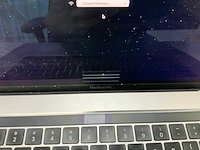Apple a2141 16-inch macbook pro mvvk2n/a laptop - afbeelding 2 van  5