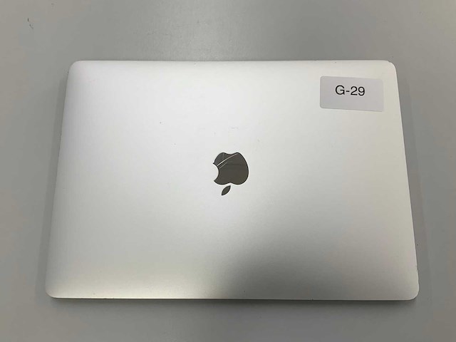 Apple a2159 13-inch macbook pro muhn2n/a laptop - afbeelding 2 van  3