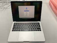 Apple a2159 13-inch macbook pro muhq2n/a laptop - afbeelding 1 van  3