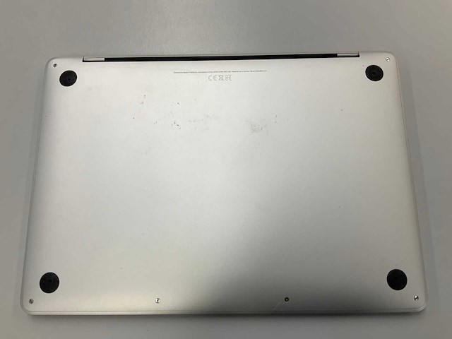 Apple a2159 13-inch macbook pro muhq2n/a laptop - afbeelding 3 van  3
