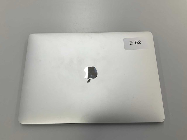 Apple a2159 13-inch macbook pro muhq2n/a laptop - afbeelding 2 van  3