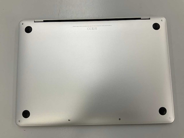 Apple a2159 13-inch macbook pro muhq2n/a laptop - afbeelding 3 van  3