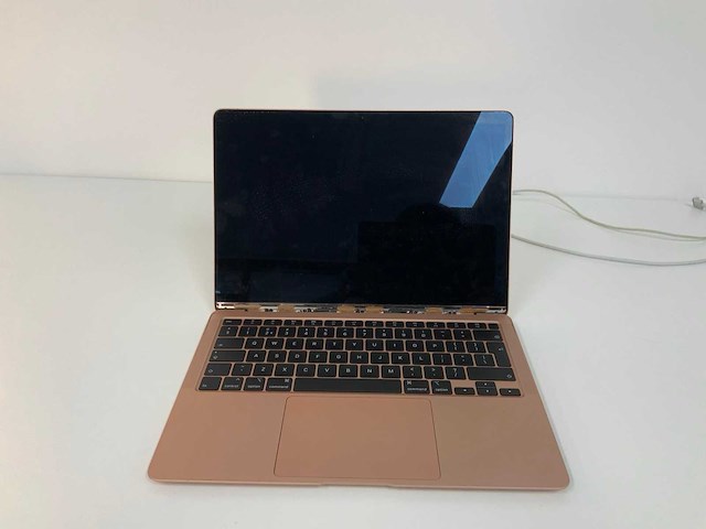 Apple a2179 13-inch macbook air laptop - afbeelding 1 van  3