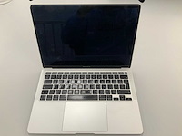 Apple a2179 13-inch macbook air mwtj2ll/a laptop - afbeelding 1 van  2