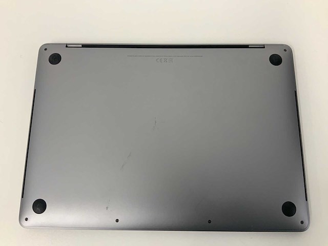 Apple a2251 13-inch macbook pro mwp42n/a laptop - afbeelding 3 van  3