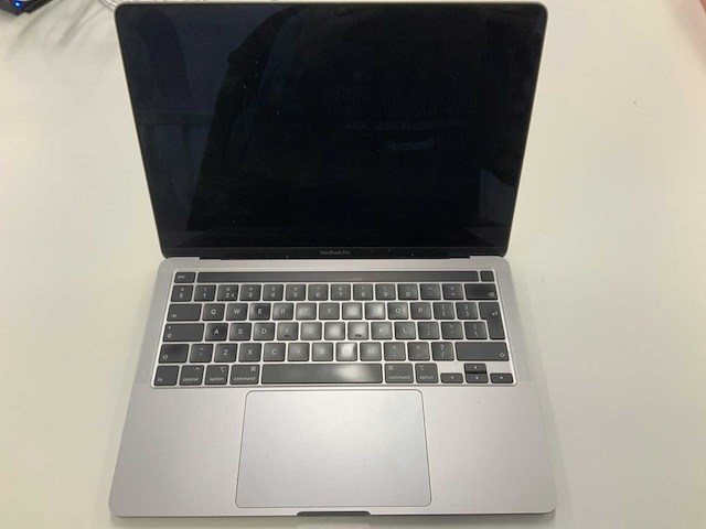 Apple a2289 13-inch macbook pro laptop - afbeelding 1 van  3