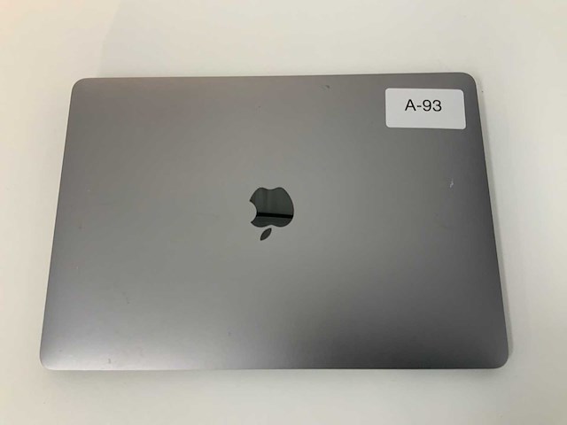 Apple a2337 13-inch macbook air mgn53ll/a laptop - afbeelding 2 van  3