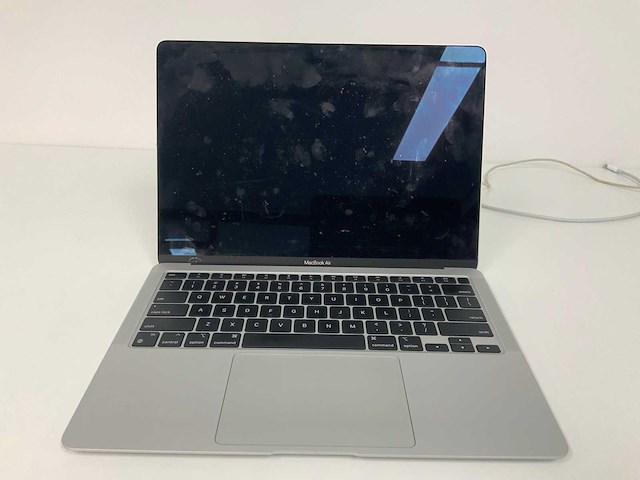 Apple a2337 13-inch macbook air mgna3n/a laptop - afbeelding 1 van  3