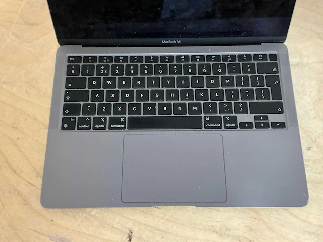 Apple a2337 macbook air - afbeelding 3 van  4