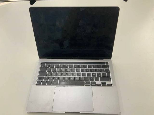 Apple a2338 13-inch macbook m2 pro laptop - afbeelding 1 van  3