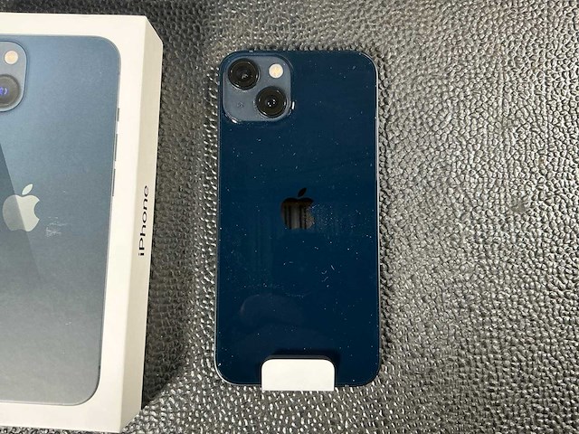 Apple a2482 iphone 13 128gb mobiele telefoon - afbeelding 2 van  4