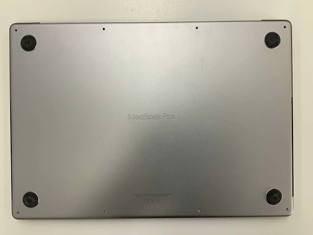 Apple a2485 16-inch macbook m1 pro mk1e2ll/a laptop - afbeelding 3 van  3