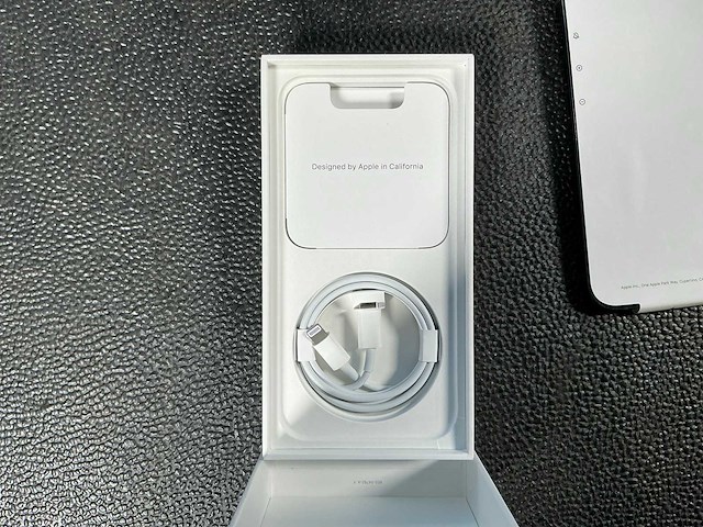 Apple a2633 iphone 13 128gb mobiele telefoon - afbeelding 3 van  4