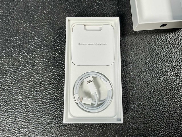 Apple a2633 iphone 13 128gb mobiele telefoon - afbeelding 4 van  4