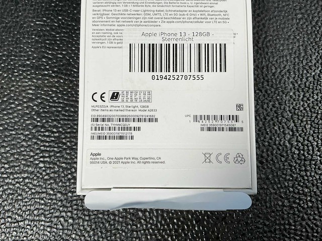 Apple a2633 iphone 13 128gb mobiele telefoon - afbeelding 3 van  4