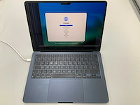 Apple a2681 13-inch macbook air mlxx3n/a laptop - afbeelding 1 van  3