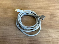 Apple (a2681) macbook air - afbeelding 2 van  7
