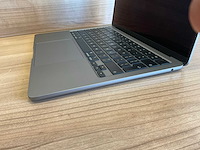 Apple (a2681) macbook air - afbeelding 6 van  7