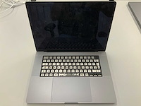 Apple a2780 16-inch macbook pro mnwc3n/a laptop - afbeelding 1 van  3