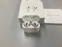 Apple a3050 airpods 4 with charging case - afbeelding 2 van  3