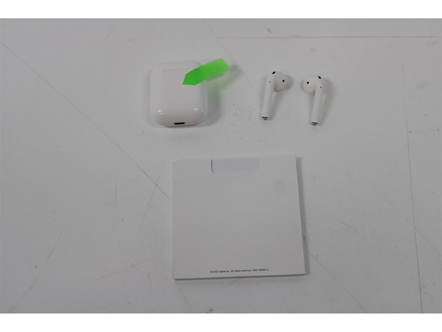 Apple airpods 2 met reguliere lightning oplaadcase - afbeelding 4 van  5