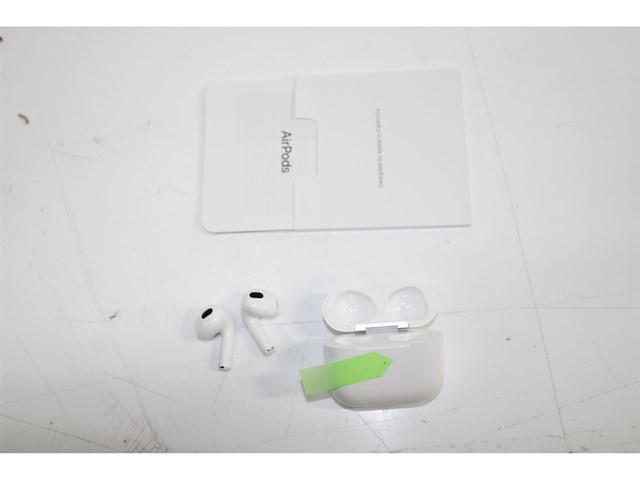 Apple airpods 3rd generation wit - afbeelding 4 van  5