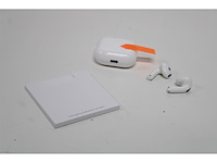 Apple airpods 4 wit - afbeelding 3 van  4