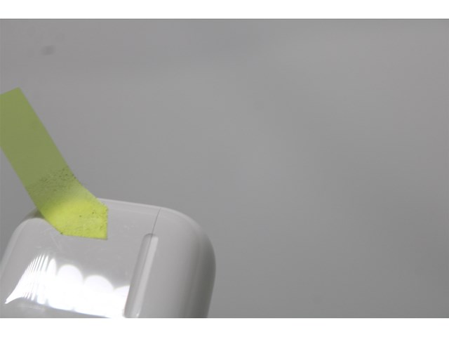 Apple airpods 4 wit - afbeelding 4 van  4