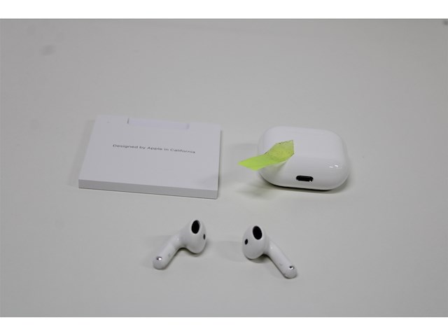 Apple airpods 4 wit - afbeelding 3 van  4