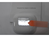 Apple airpods 4 wit - afbeelding 6 van  6