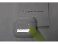 Apple airpods 4 wit - afbeelding 6 van  6