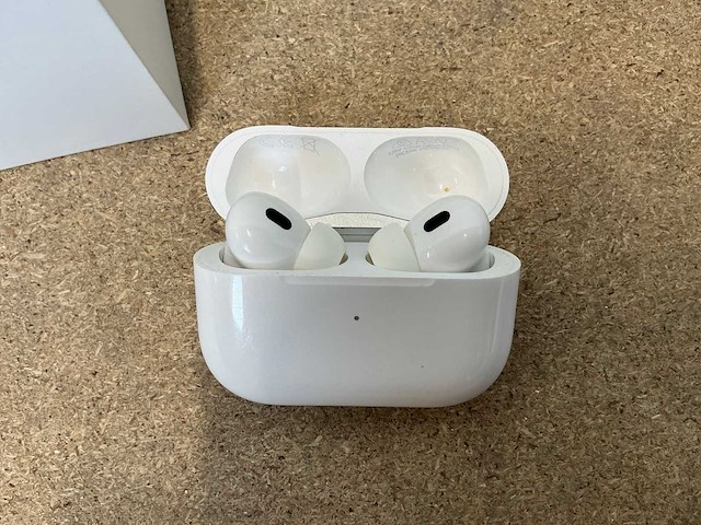 Apple airpods pro (2nd gen) - afbeelding 2 van  4