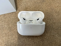 Apple airpods pro (2nd gen) - afbeelding 2 van  4