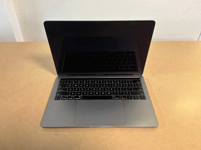 Apple apple macbook pro 2019 i5 macbook - afbeelding 2 van  3
