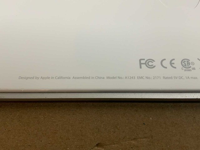 Apple computers, toetsenborden, afstandsbedieningen etc. - afbeelding 42 van  44