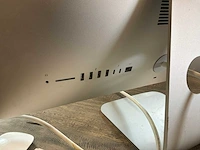 Apple desktop met toetsenbord en muis - afbeelding 3 van  3