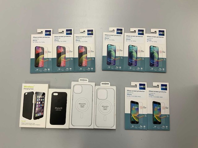 Apple diverse iphone hoesjes - afbeelding 1 van  3