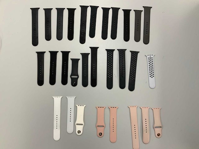 Apple diverse watch armbandjes - afbeelding 1 van  7