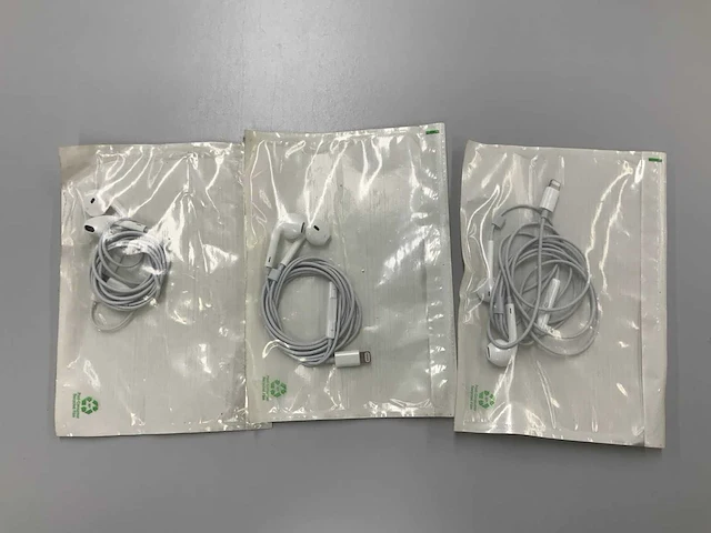 Apple earpods lightning connector (3x) - afbeelding 1 van  1