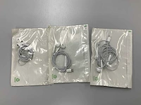 Apple earpods lightning connector (3x)