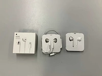 Apple earpods lightning connector (3x)