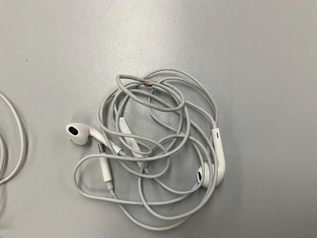 Apple earpods usb-c (5x) - afbeelding 3 van  6