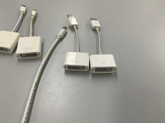 Apple ethernet/monitor adapters (15x) - afbeelding 4 van  4