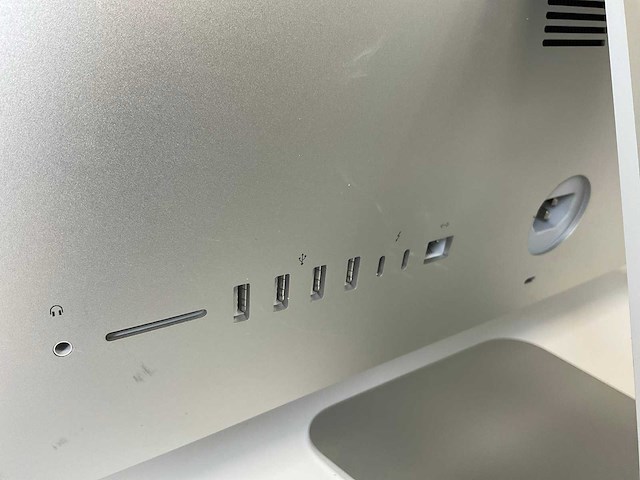 Apple imac 21.5”, core(tm) i5-8500, 16 gb ram, 251 gb nvme, amd radeon pro 450 4 gb all-in-one desktop - afbeelding 5 van  6