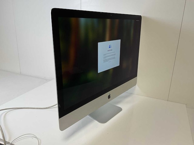 Apple imac 27”, hexacore i5, 8 gb ram, 1 tb nvme, amd radeon pro 570x 4 gb all-in-one desktop - afbeelding 2 van  8