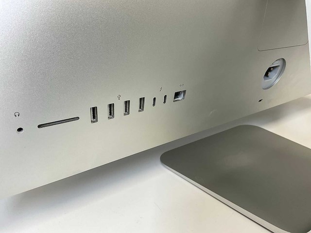 Apple imac 27”, quadcore i5, 8 gb ram, 1 tb nvme, amd radeon pro 570 4 gb all-in-one desktop - afbeelding 5 van  7