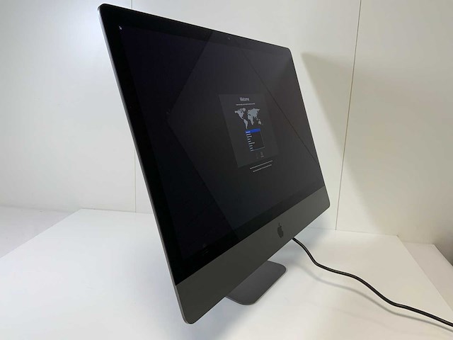 Apple imac pro 27”, xeon(r) w-2140b, 64 gb ram, 1 tb nvme, amd radeon pro vega 56 8gb all-in-one desktop - afbeelding 2 van  6